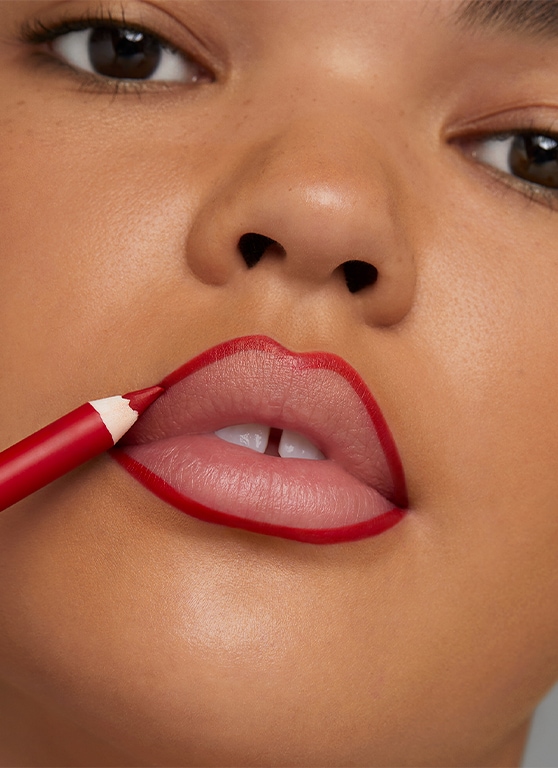 double wear 24h stay-in-place lipliner